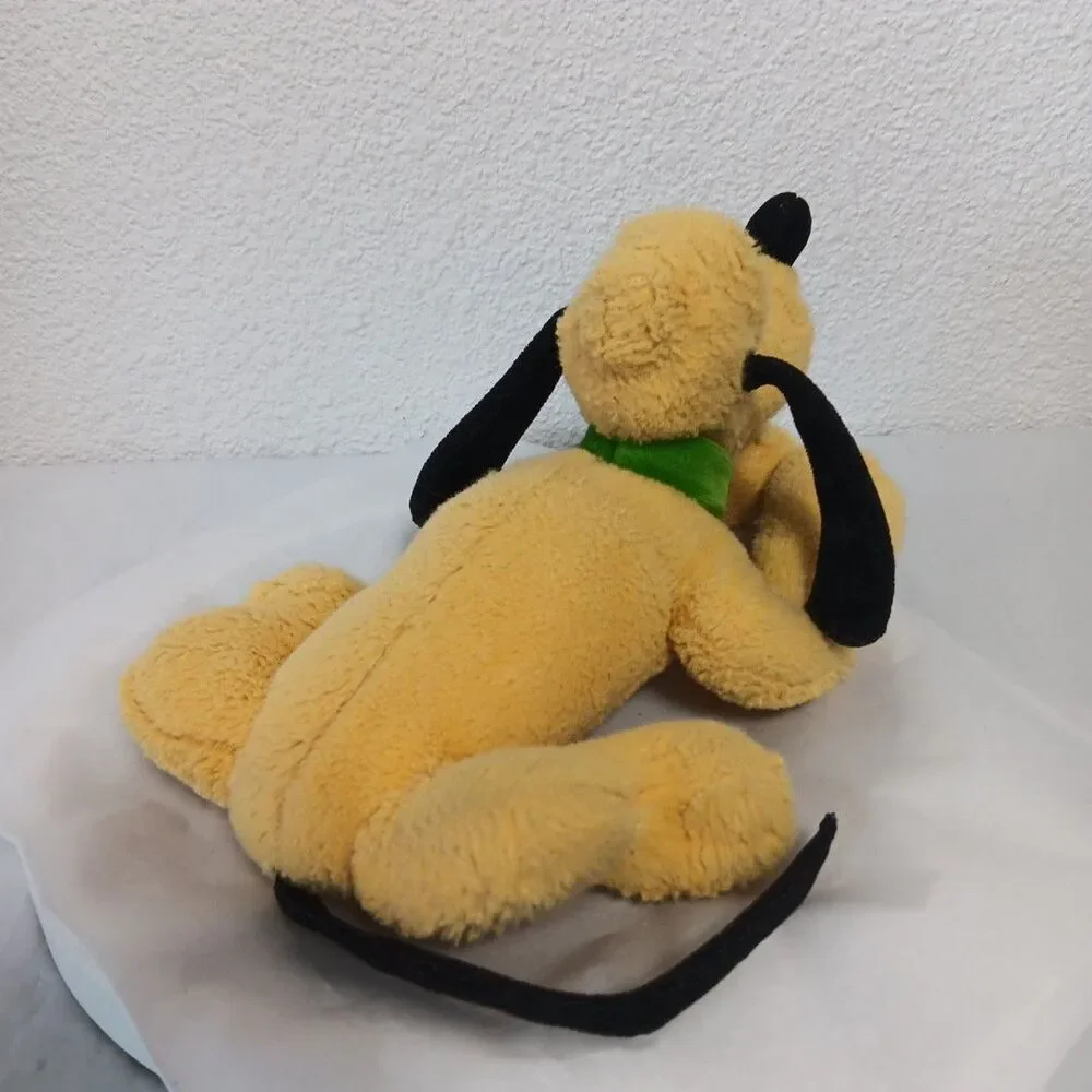 Disneyland Walt Disney World Laying Pluto Plush Vintage Style Fur Floppy Stuffed